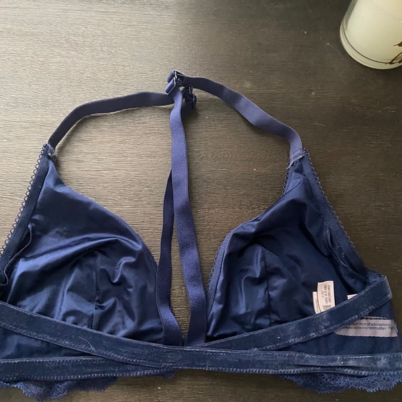 Victoria secret bralette (2 for $30) - Picture 2 of 2